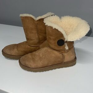 UGG brown women's boots with button
